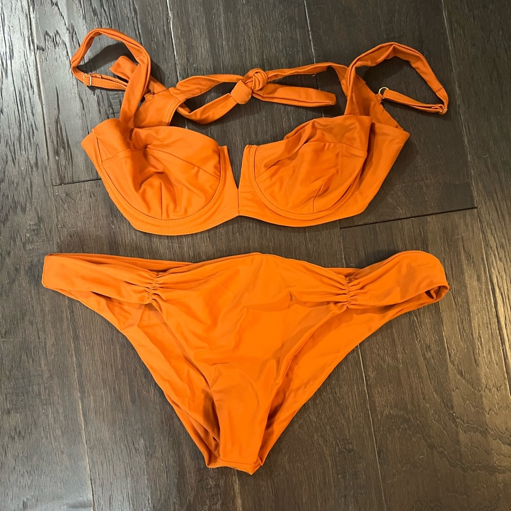 Monday swimwear bikini, size L top and V bottom